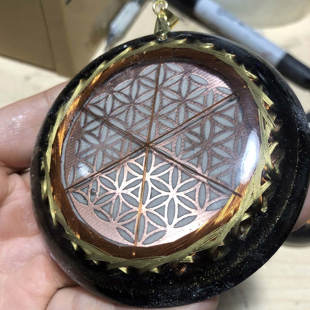 Flower of Life Dimensional Quantum Resonator