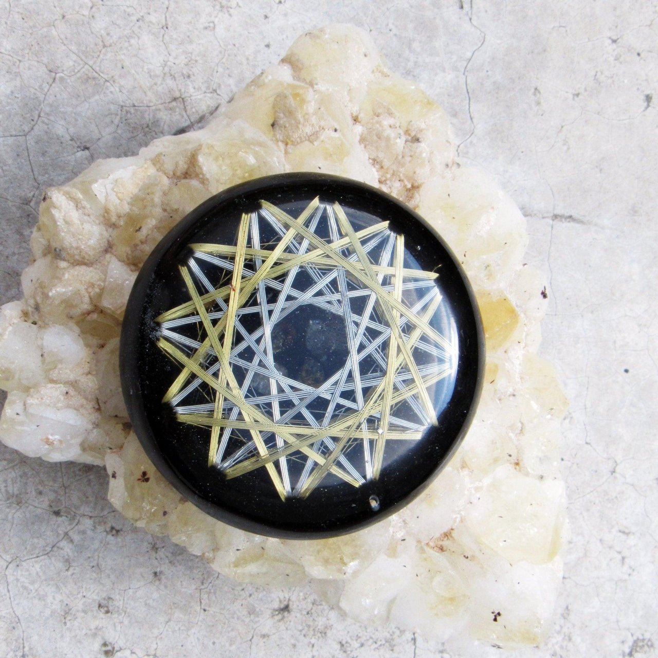 7 Chakra Black Sun Orgone Generator Kit - Metayantra Consciencia