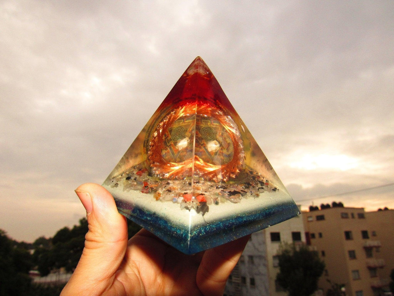 Orgone Mahakala Metayantra Protective Pyramid - Metayantra Consciencia