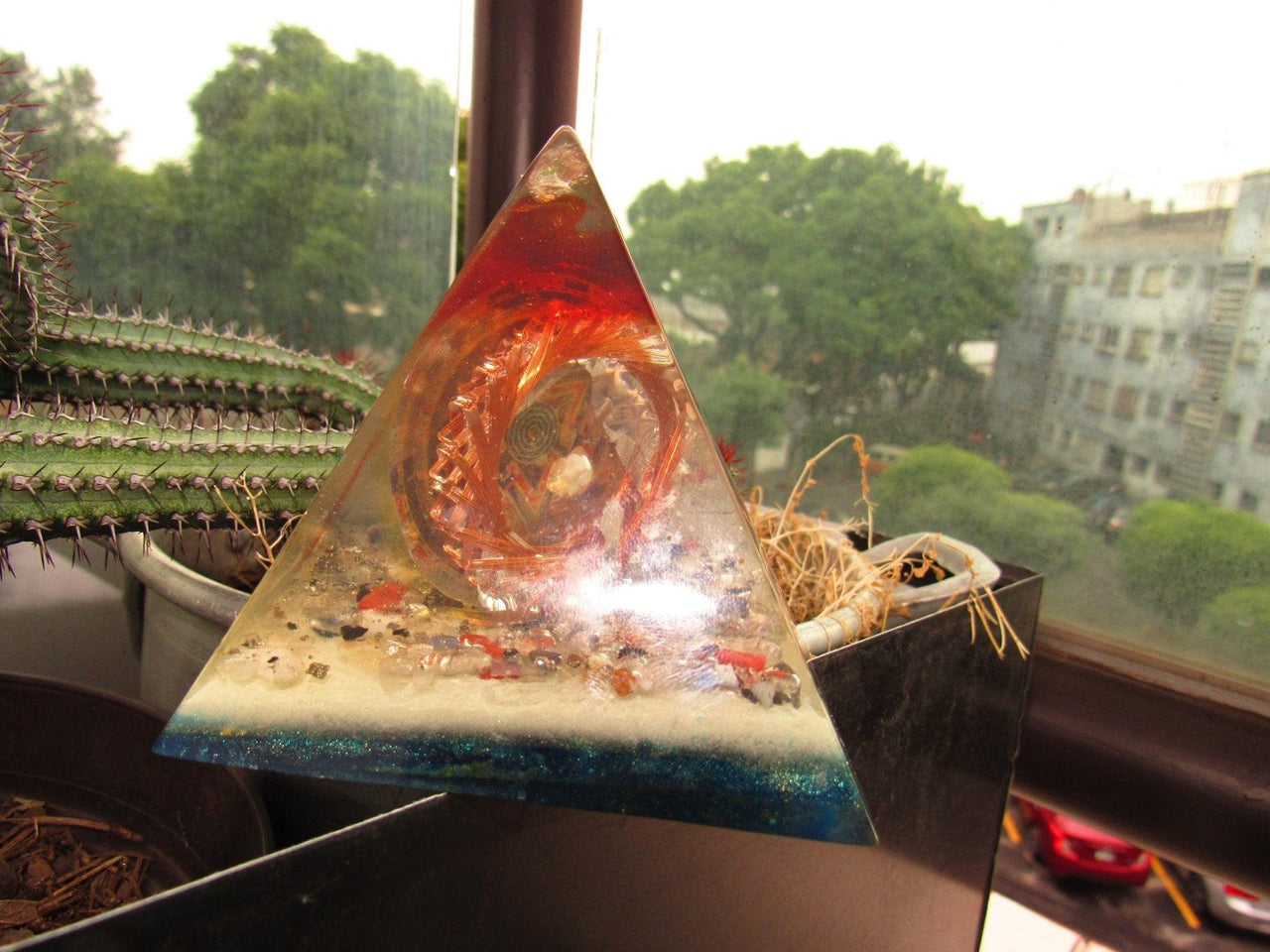 Orgone Mahakala Metayantra Protective Pyramid - Metayantra Consciencia